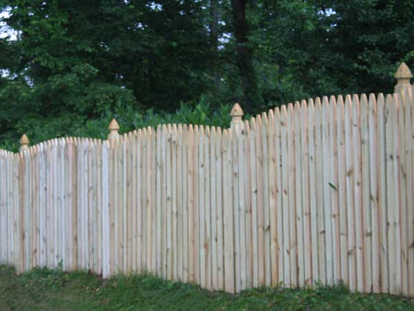 Charleston Wood Picket Fence