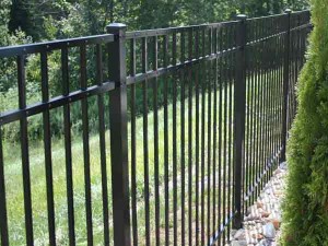 CLASSIC AMERICAN ALUMINUM FENCING Top 5 Pool Fences