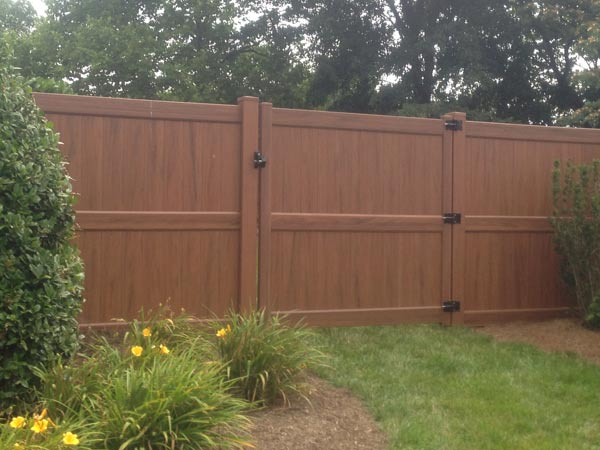 Brown Vinyl Fences Brown Vinyl Fences