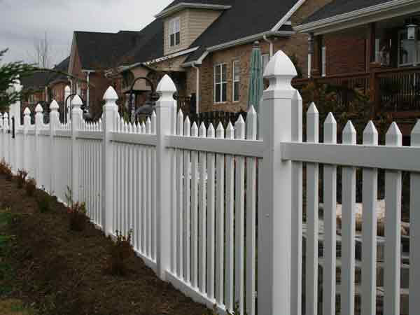 VINYL PICKET FENCE KNOXVILLE