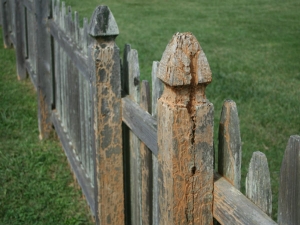 Maryville Natural Wood Fence 