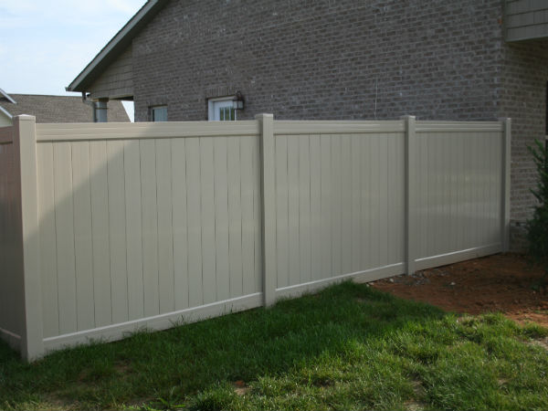 Are Vinyl Fences Cheaper Than Wood 
